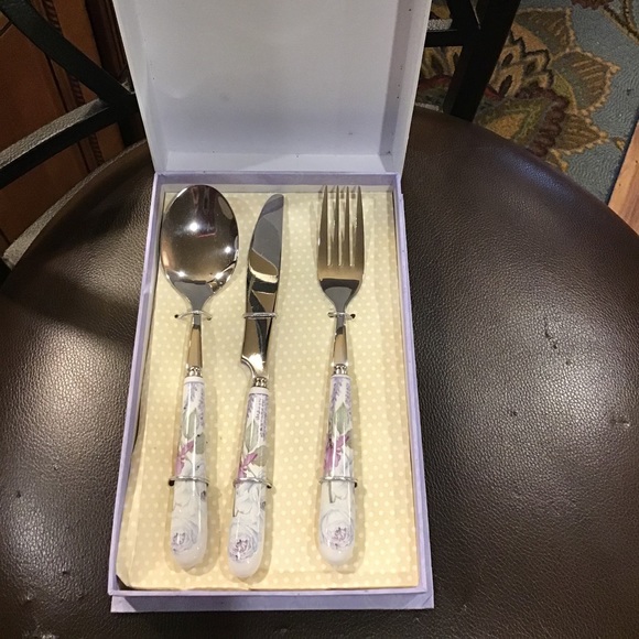 Beautiful floral decor Lightahead 3 Pc Set Stainless Silverware Lavender new - Picture 5 of 8